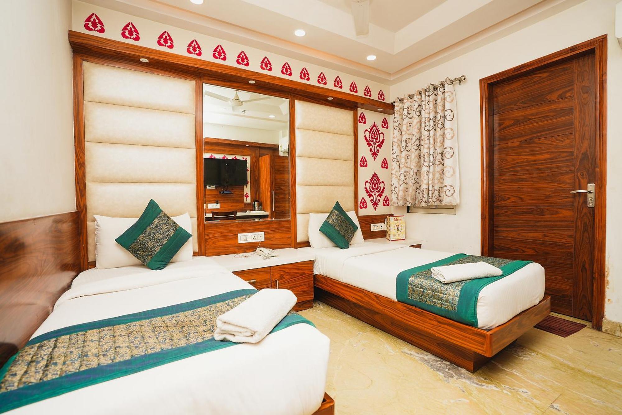 Hotel Kabir Palace Karol Bagh Nowe Delhi Zewnętrze zdjęcie