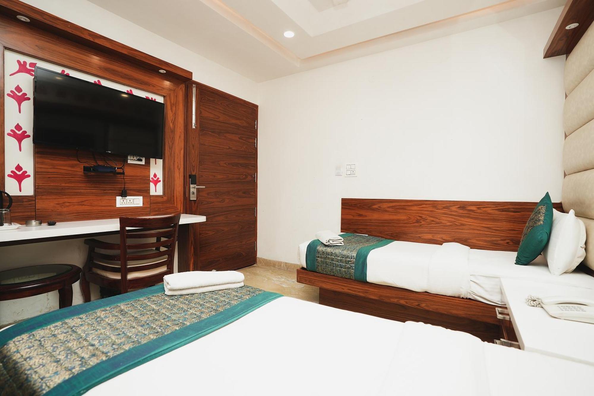 Hotel Kabir Palace Karol Bagh Nowe Delhi Zewnętrze zdjęcie