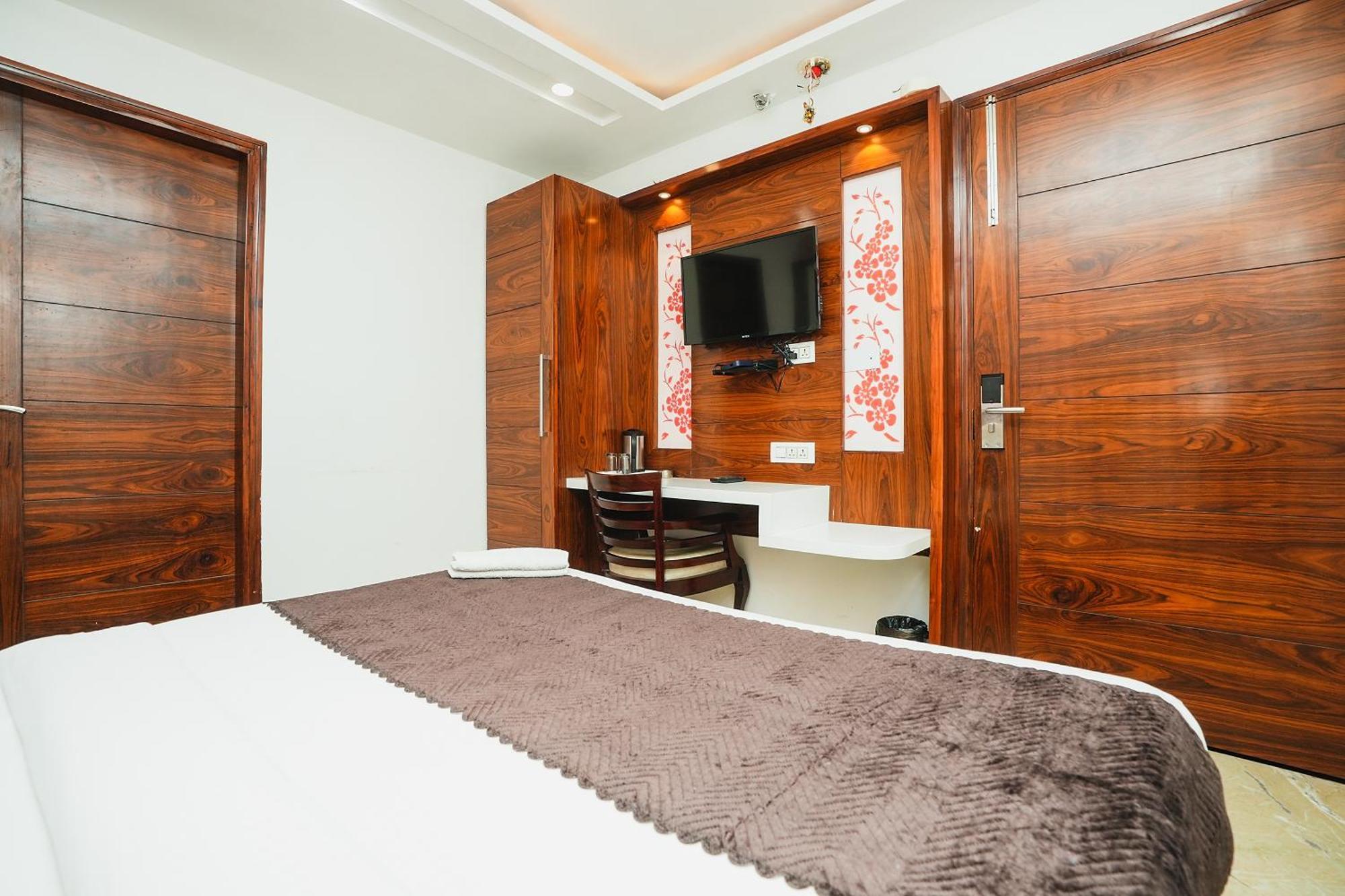 Hotel Kabir Palace Karol Bagh Nowe Delhi Zewnętrze zdjęcie