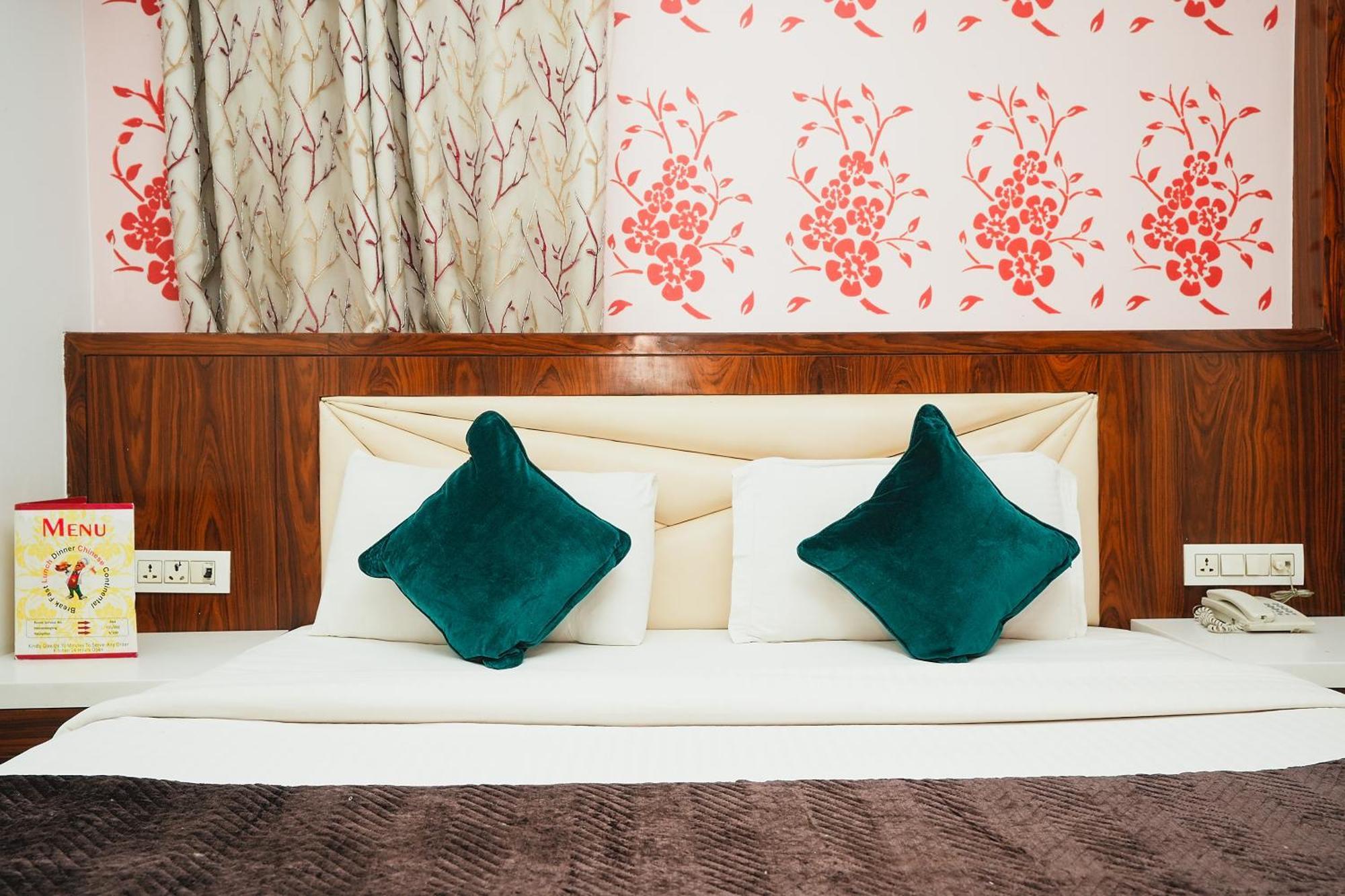 Hotel Kabir Palace Karol Bagh Nowe Delhi Zewnętrze zdjęcie