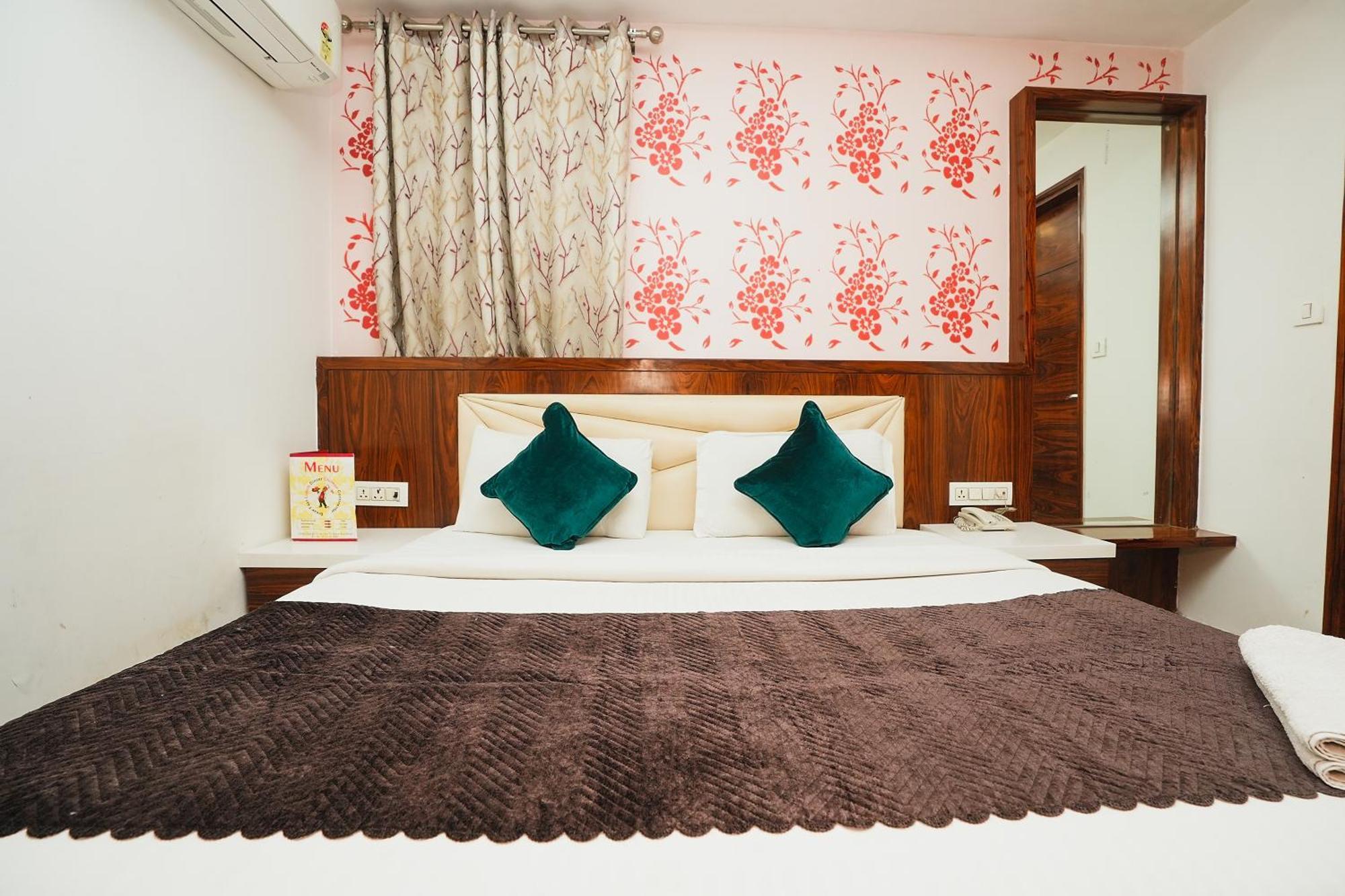 Hotel Kabir Palace Karol Bagh Nowe Delhi Zewnętrze zdjęcie
