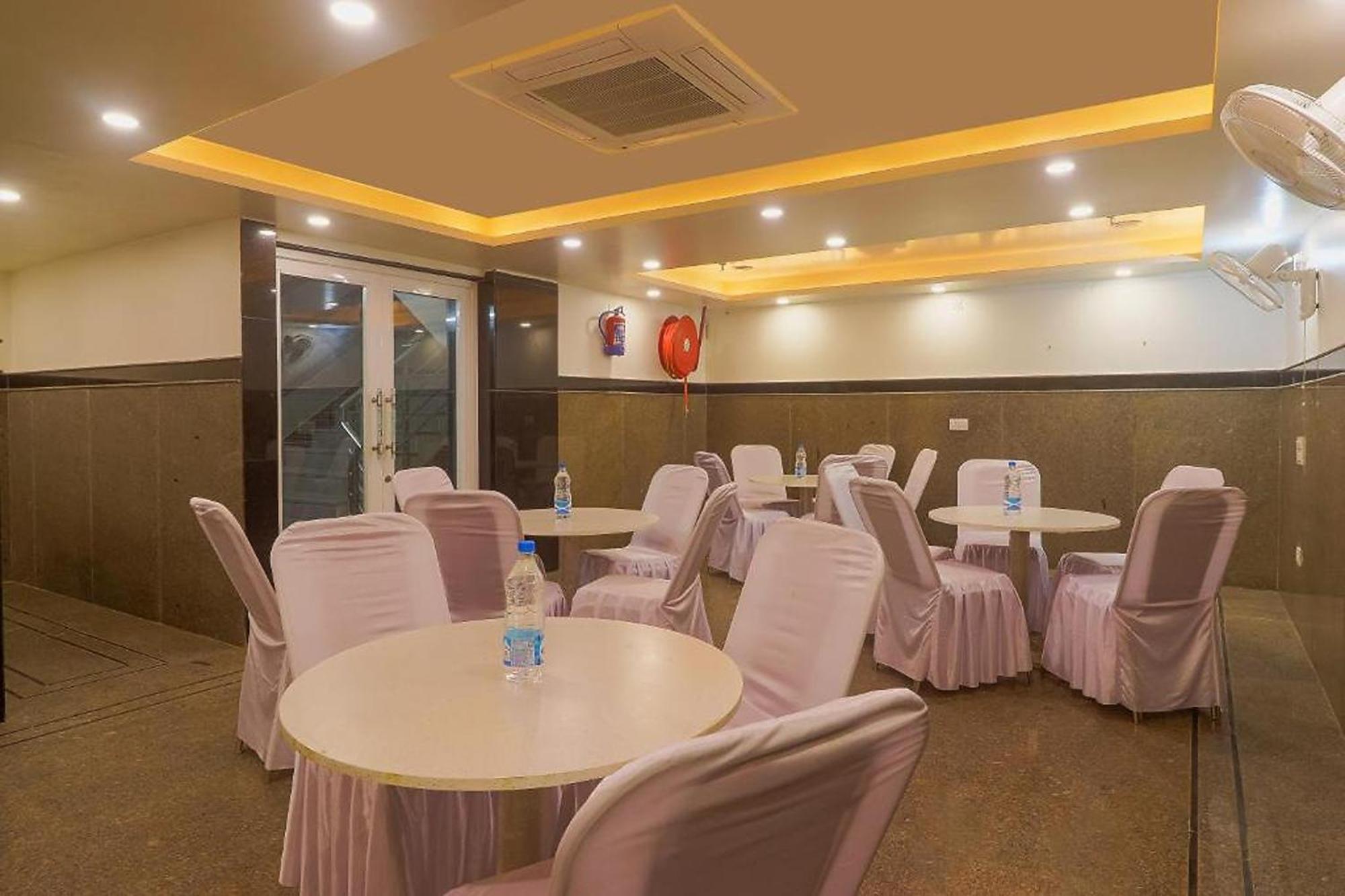 Hotel Kabir Palace Karol Bagh Nowe Delhi Zewnętrze zdjęcie